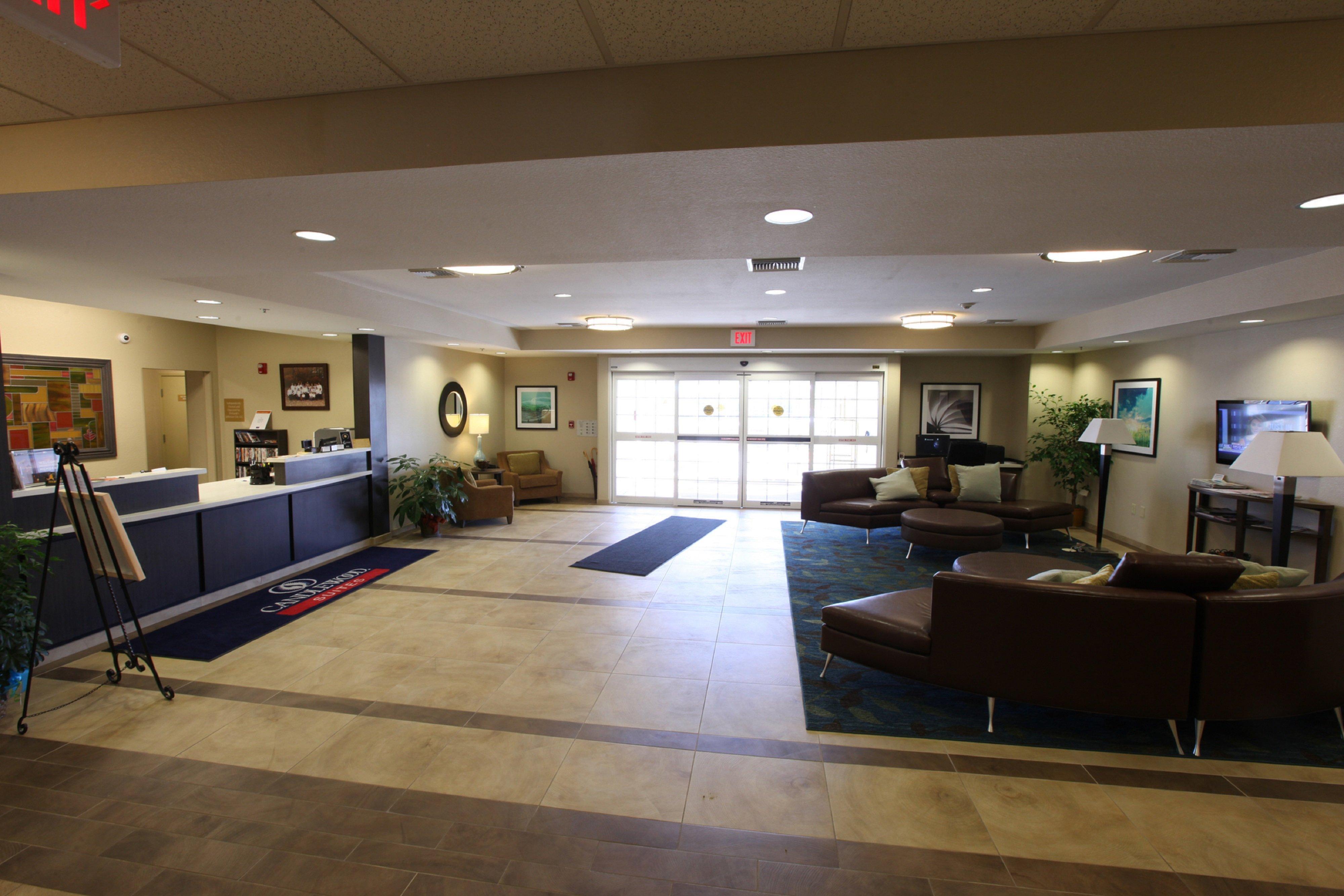 Candlewood Suites Saint Joseph By Ihg Exterior foto