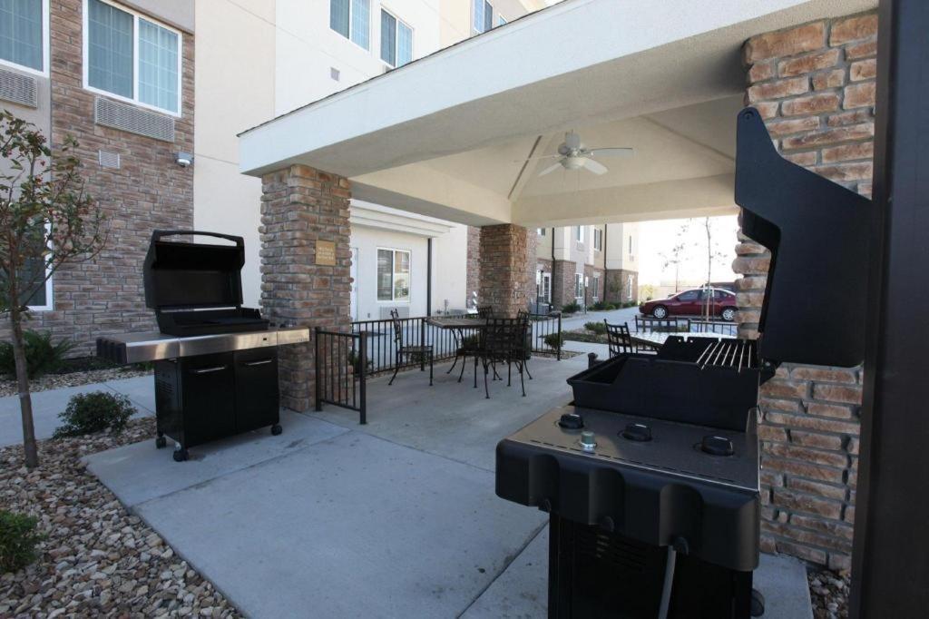 Candlewood Suites Saint Joseph By Ihg Exterior foto